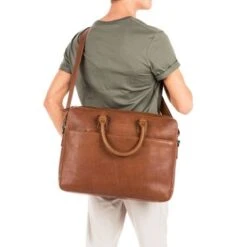 Burkely Antique Avery Laptoptas 17" Cognac -Tassen en Pasjes 8007339