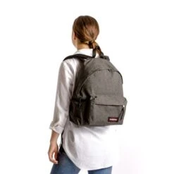 Eastpak Padded Pak'r Rugzak Sunday Grey -Tassen en Pasjes bagageonline.nl gedragen producten eastpak padded 1 1 2