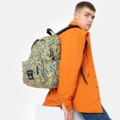 Eastpak Padded Pak'r Rugzak The Simpsons Color -Tassen en Pasjes ek000620 7a2 alt004 uc217734 mhigh