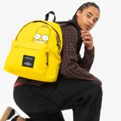 Eastpak Padded Pak'r Rugzak The Simpsons Homer 16 Eastpak Padded Pak'r Rugzak The Simpsons Homer -Tassen en Pasjes ek000620 7a4 alt004 uc217827 mhigh