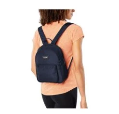 Dakine Essentials Pack Mini 7L Rugzak Blue Isle 8 Dakine Essentials Pack Mini 7L Rugzak Blue Isle -Tassen en Pasjes essentialspackmini7l nightskyoxford 610934346206 10002631 nightskyox 02x pt81 3 1 1