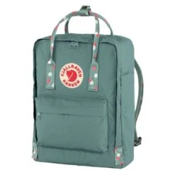 Fjallraven Fjällräven Kanken Rugzak Frost Green - Confetti Pattern -Tassen en Pasjes kanken 23510 664 916 f main fjr
